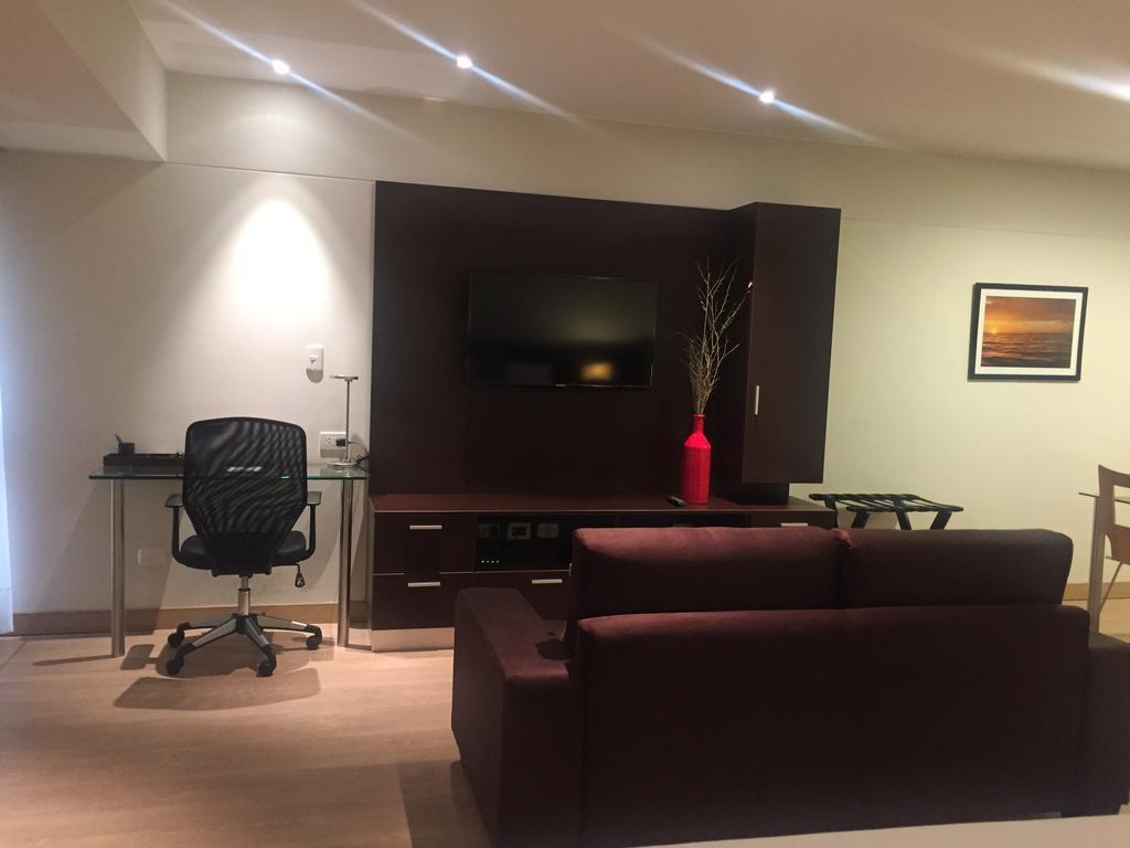 2W Apartments Service Diez Canseco Лима Екстериор снимка