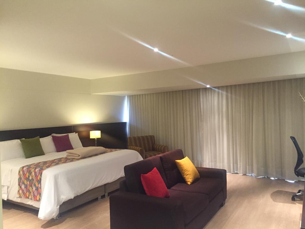 2W Apartments Service Diez Canseco Лима Екстериор снимка