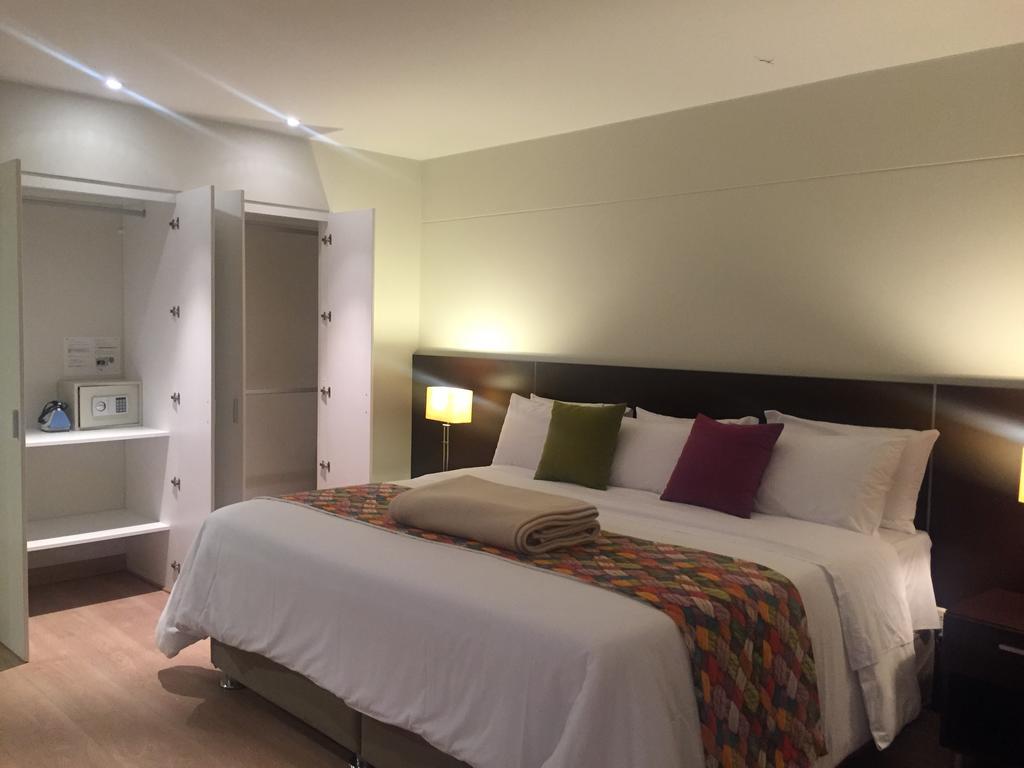 2W Apartments Service Diez Canseco Лима Екстериор снимка